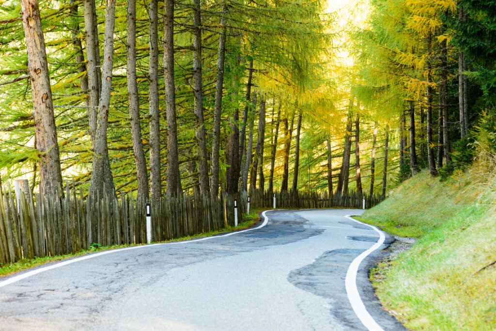 ランクル200系 最終モデル（後期）の魅力とは？今あえて選ぶ5つの理由